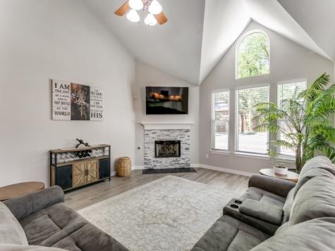 3905 Park Wood Drive Corinth TX 76208