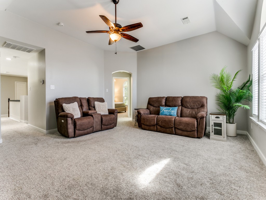 3905 Park Wood Drive Corinth TX 76208