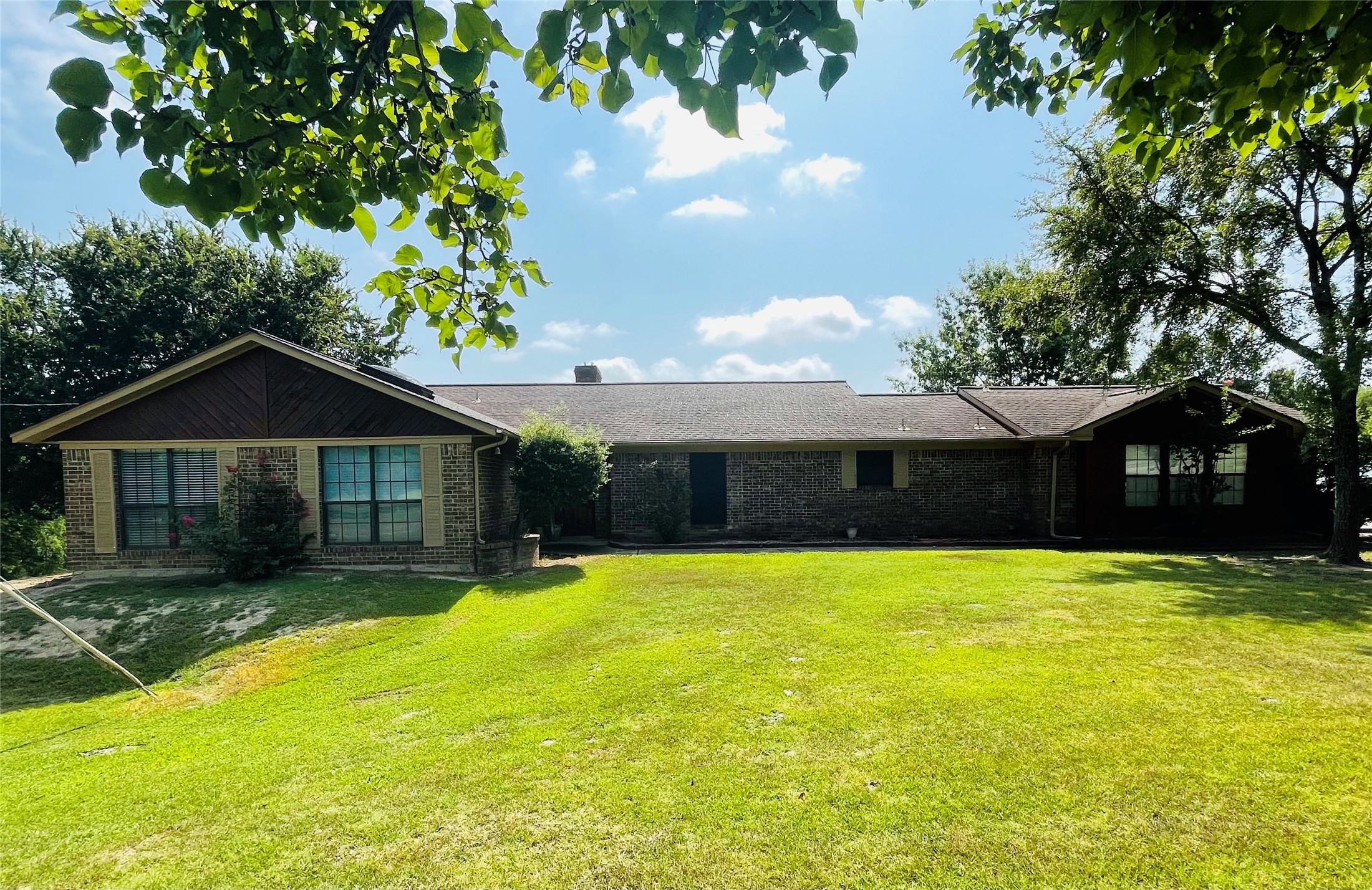 1568 Fm 100 Honey Grove TX 75446