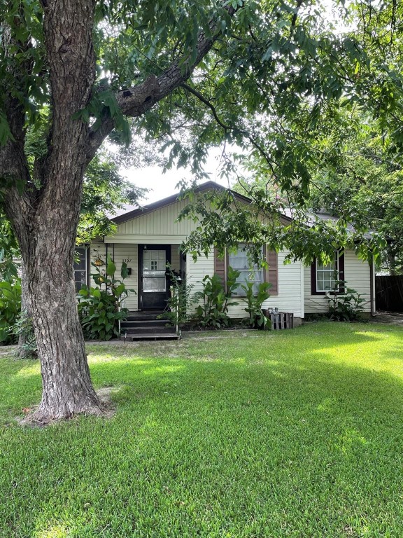 3307 Walnut Street Greenville TX 75401