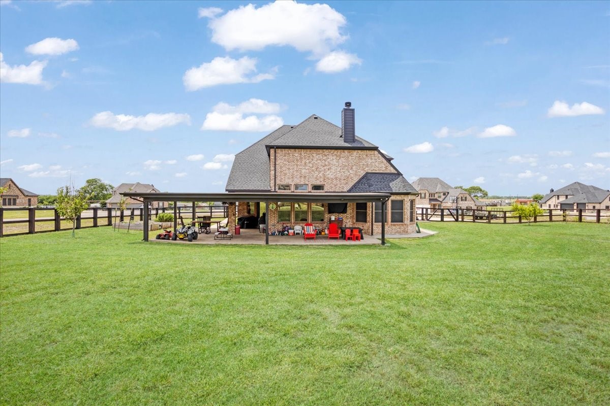 1205 Redbud Howe TX 75459