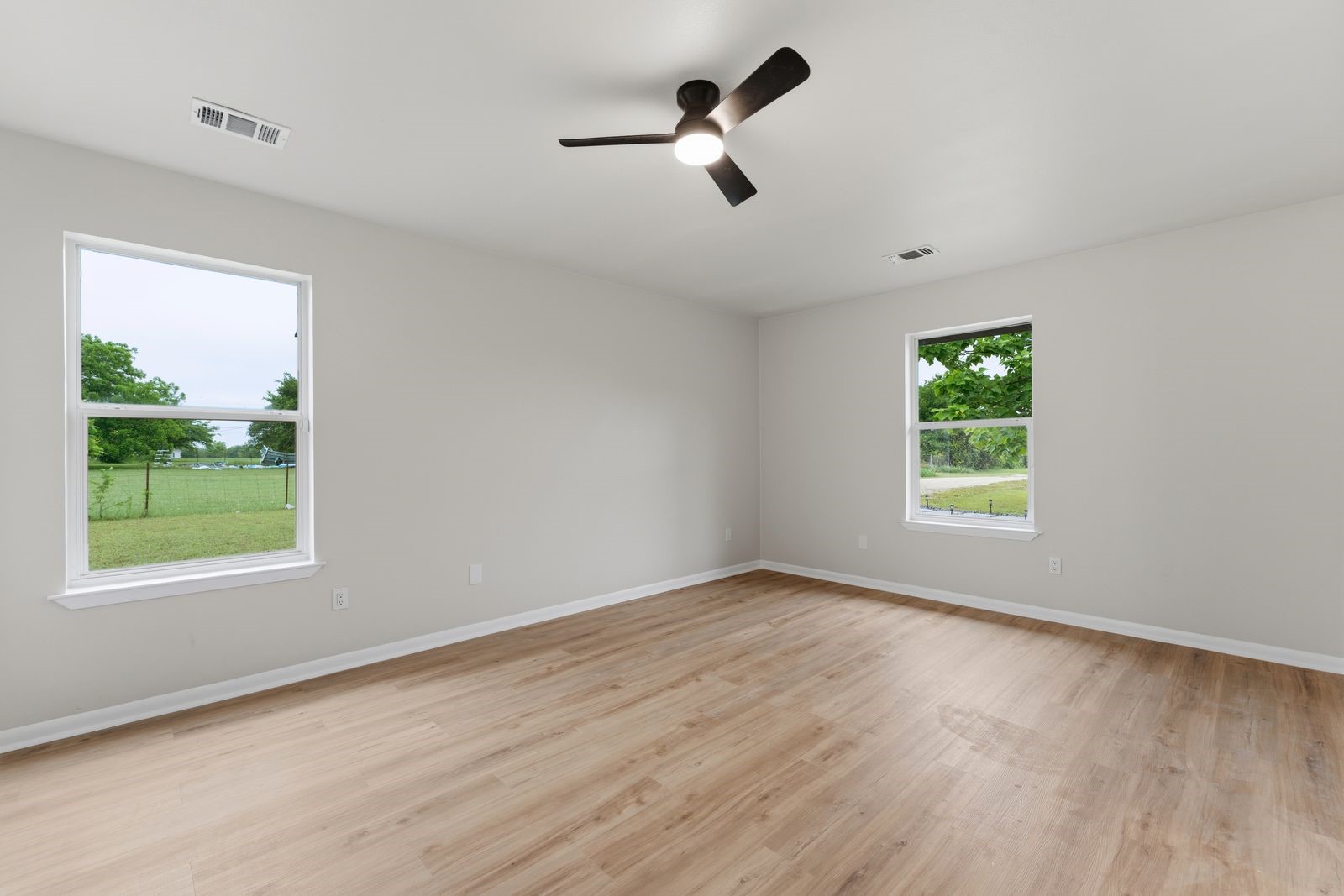 180 Woodard Lane Bruceville TX 76630