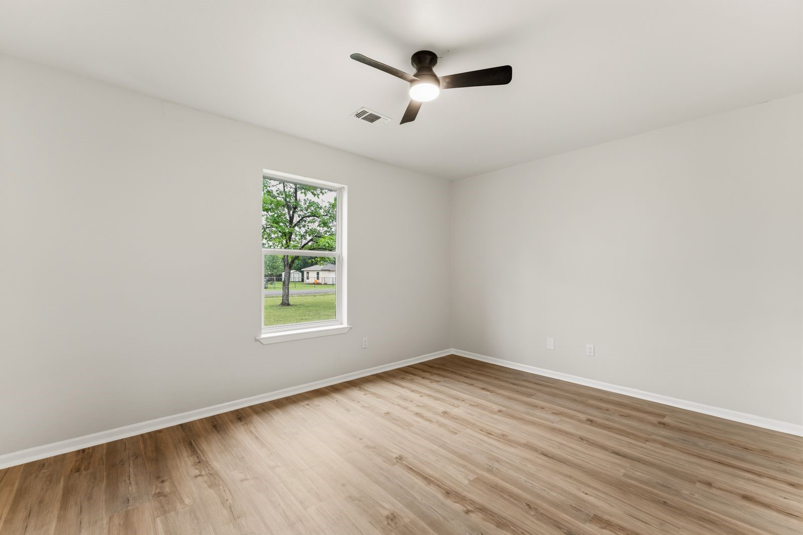 180 Woodard Lane Bruceville TX 76630