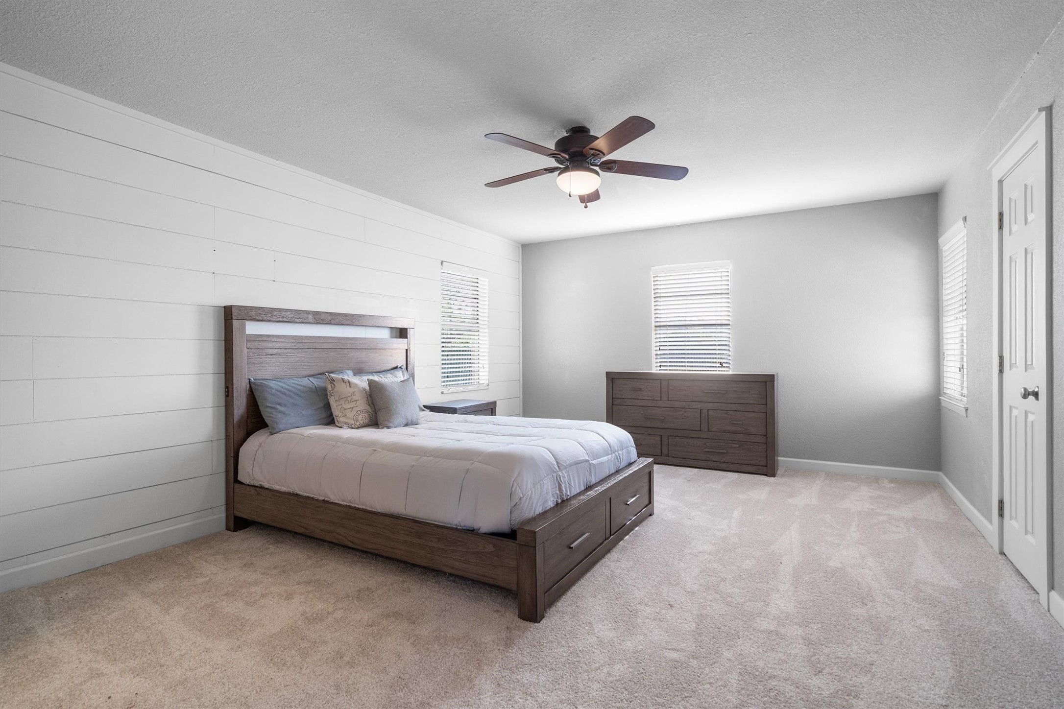 316 W 3rd Street Justin TX 76247