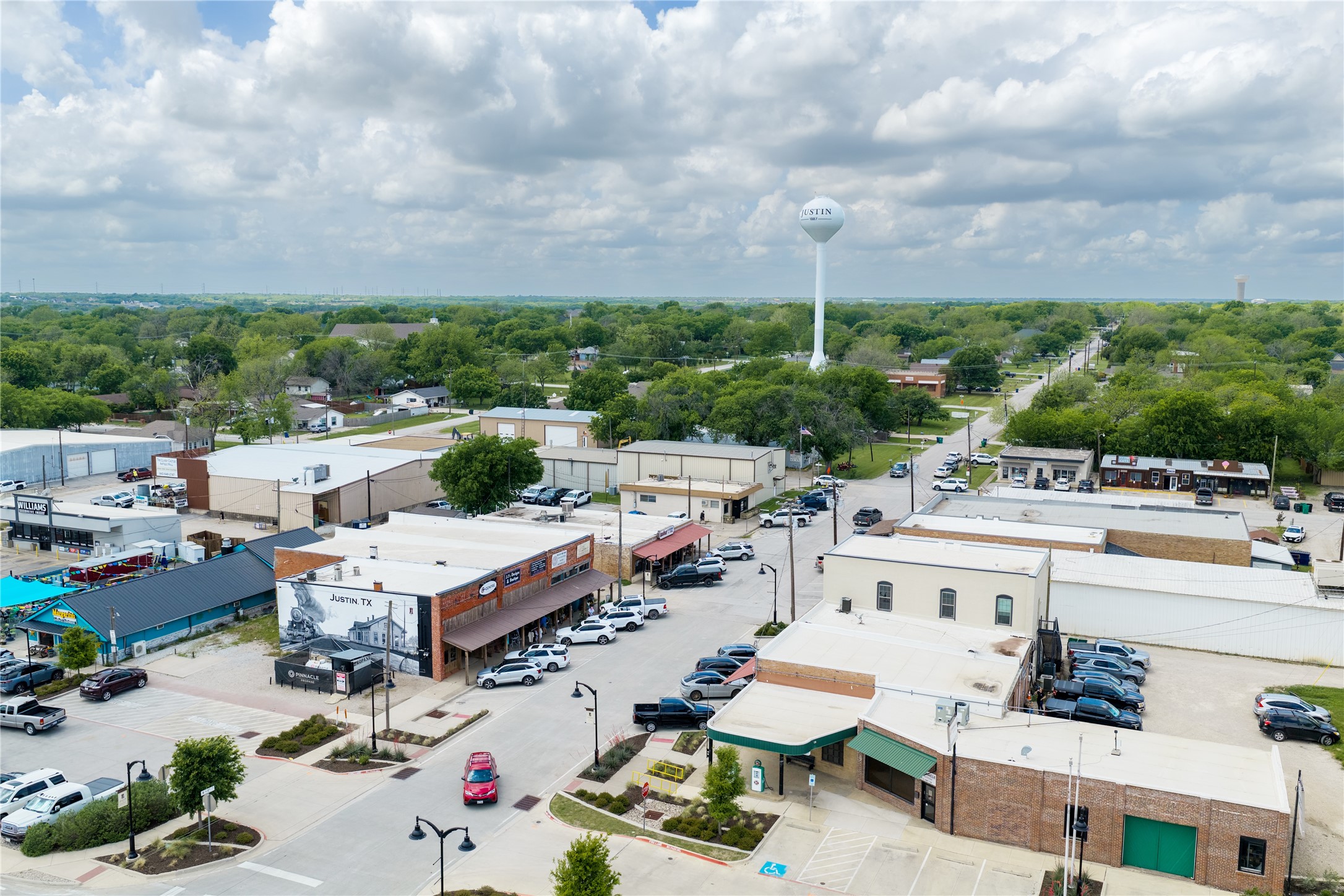 316 W 3rd Street Justin TX 76247