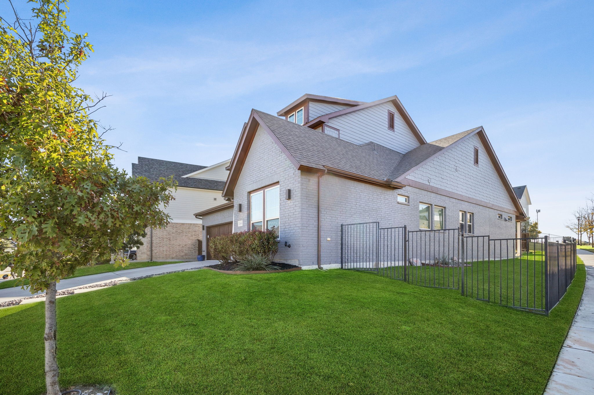 2000 Crescent Street Fort Worth TX 76008