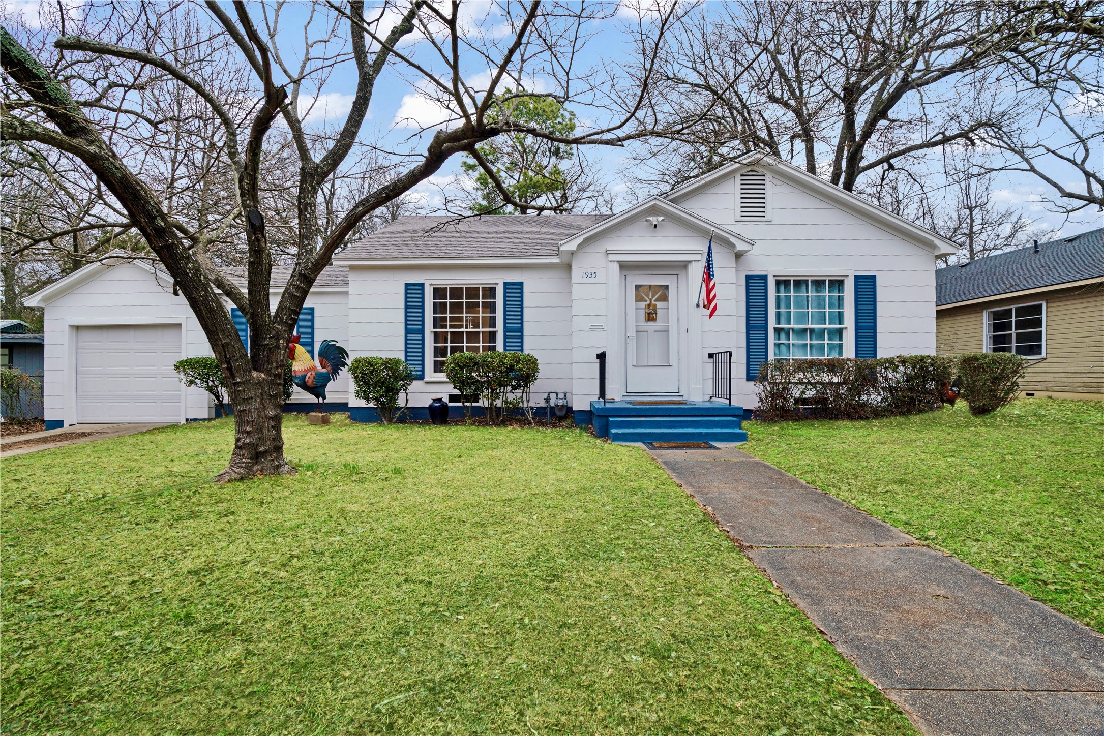 1935 Cleveland Street Paris TX 75460