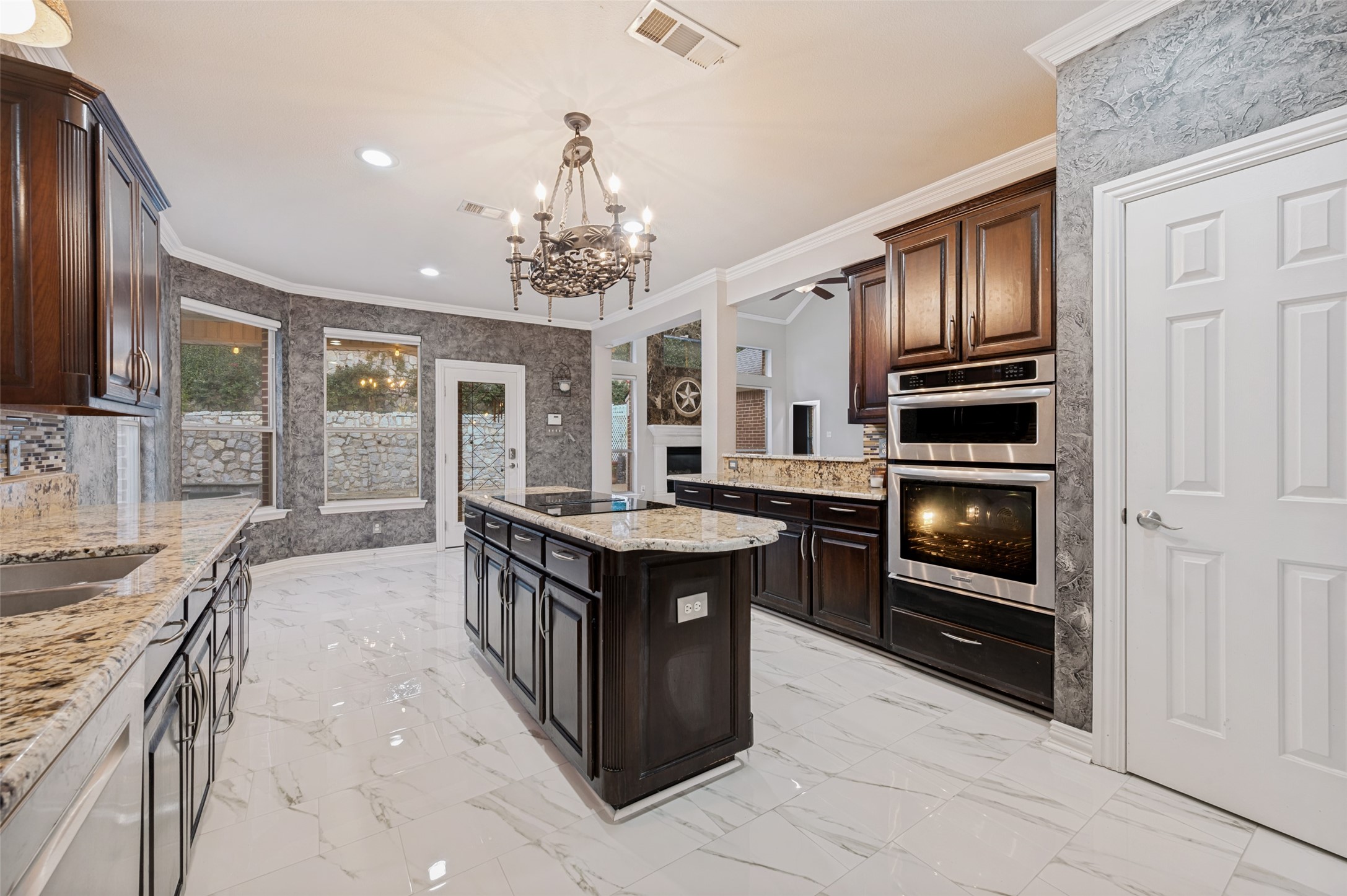 3145 Joyce Court Grapevine TX 76051