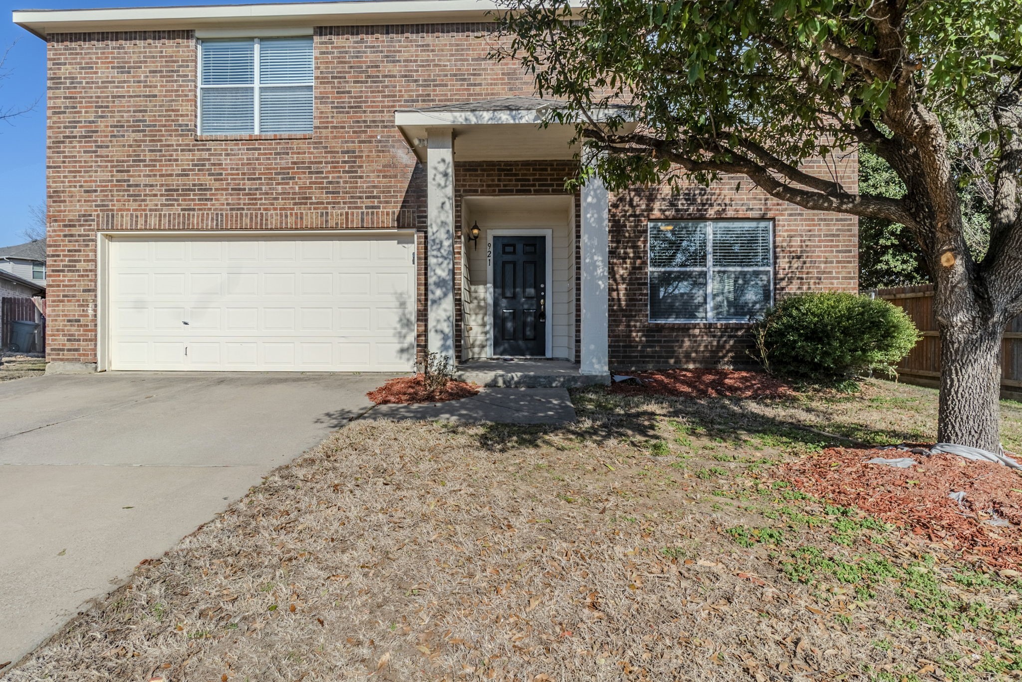 921 Rock Dove Circle Saginaw TX 76131