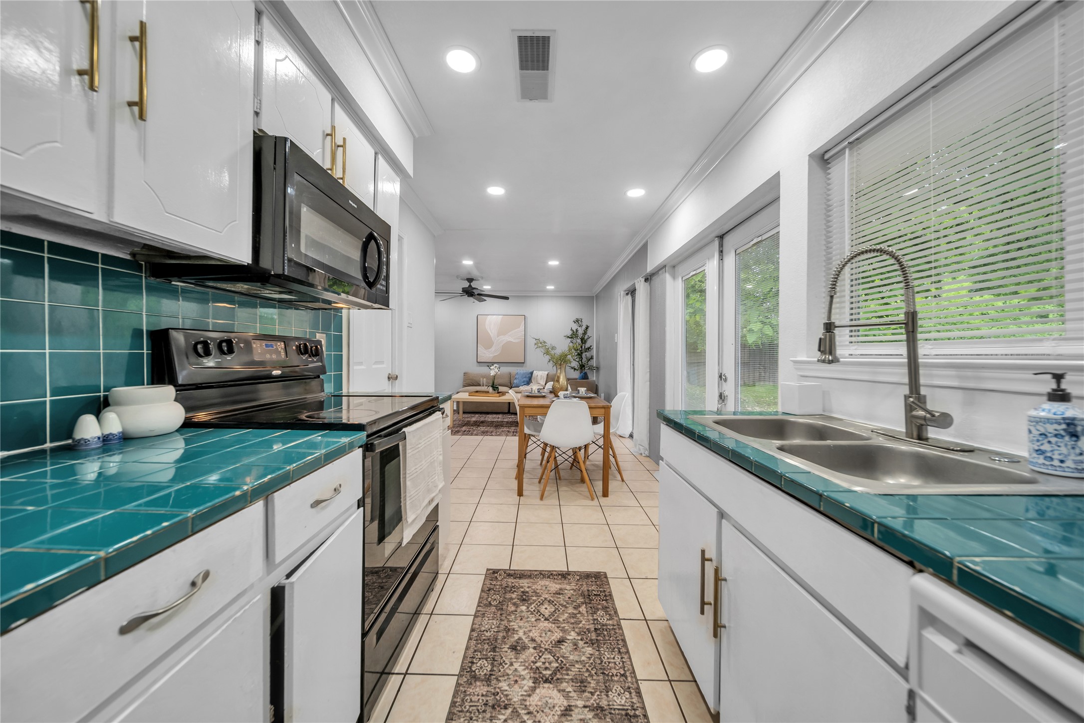 1406 Bay Shore Drive Garland TX 75040