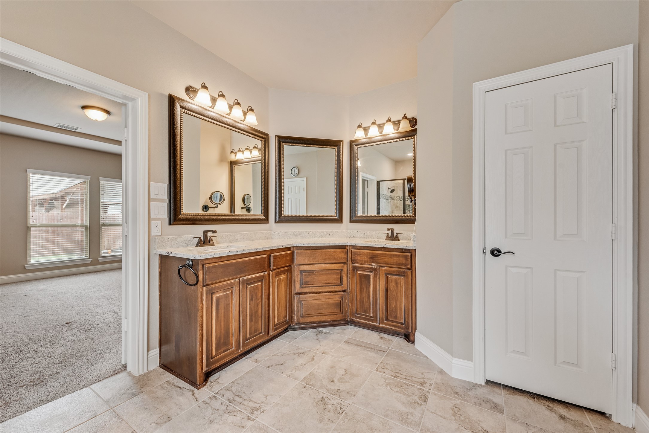 4720 Antebellum Lane Mansfield TX 76063