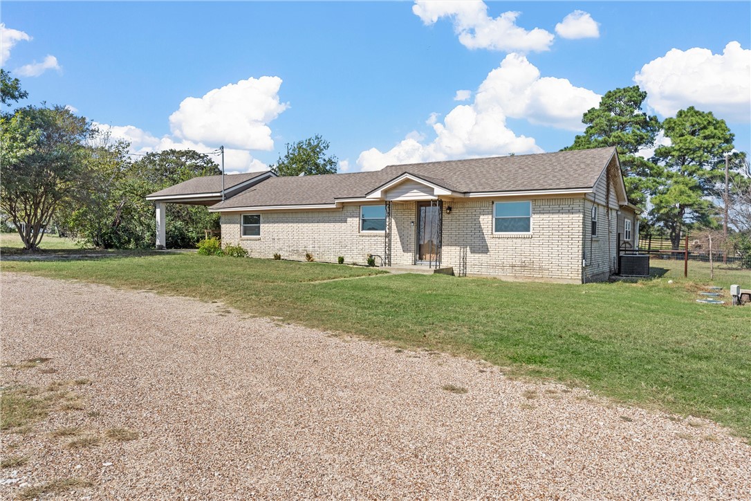 3166 Tokio Road West TX 76691