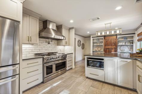 8839 Arborside Drive Dallas TX 75243