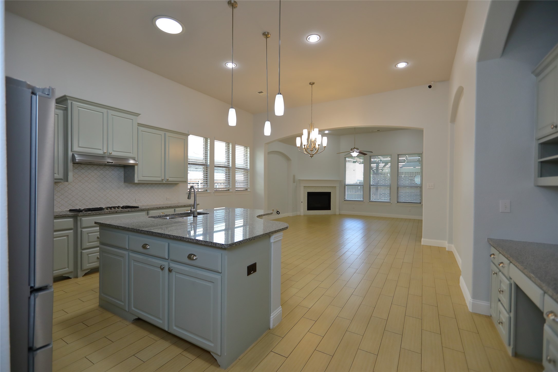3707 Plum Vista Place Arlington TX 76005