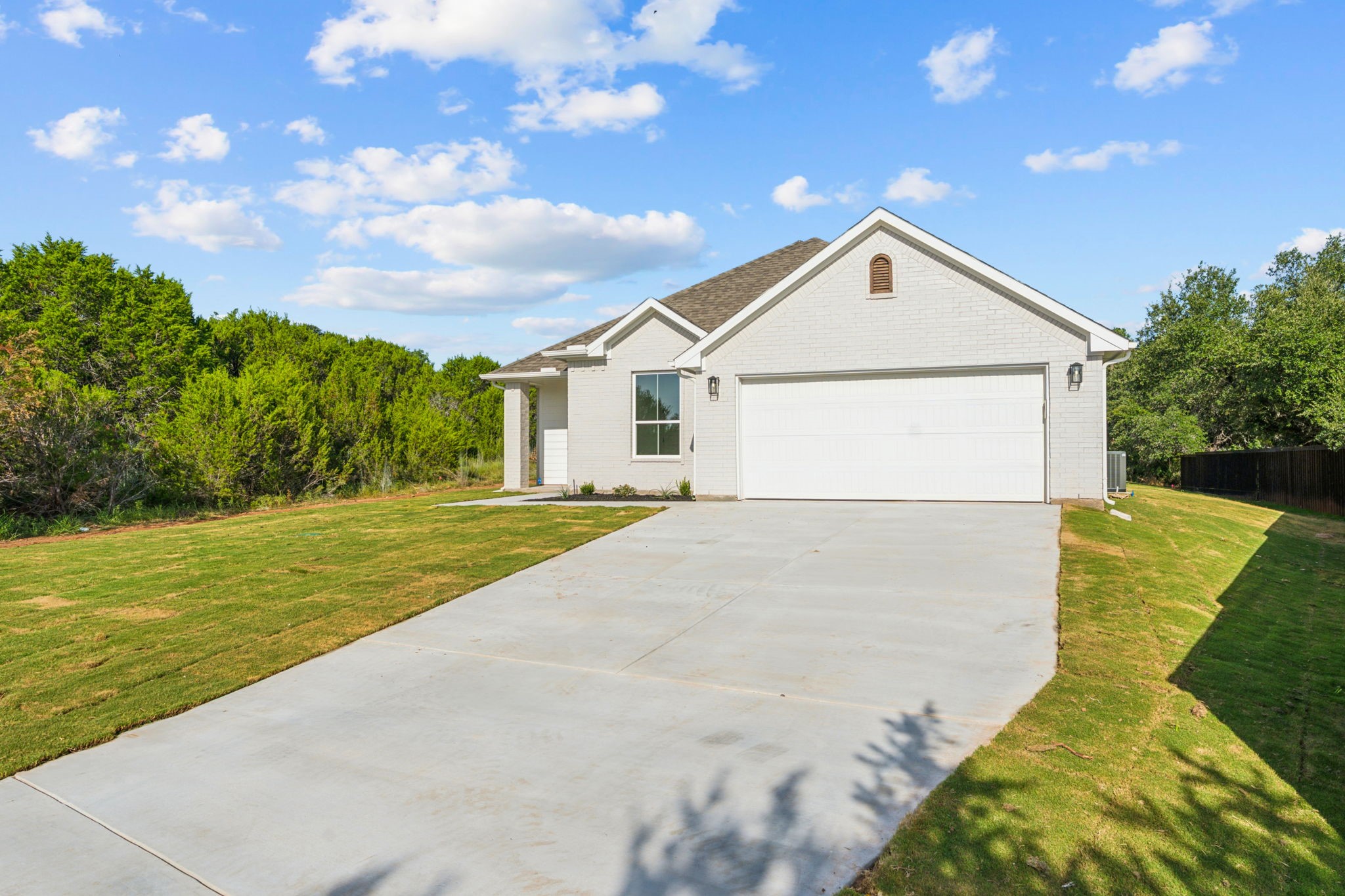5012 Elizabeth Street Granbury TX 76048
