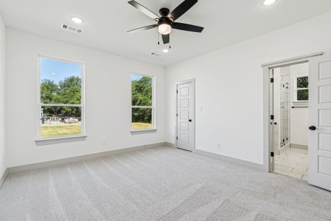 5012 Elizabeth Street Granbury TX 76048