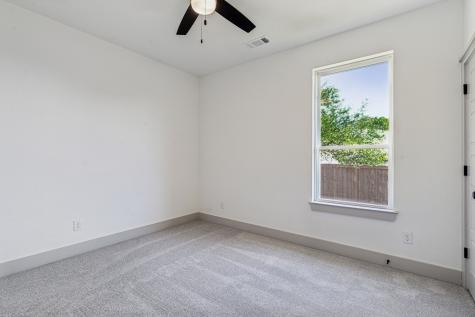 5012 Elizabeth Street Granbury TX 76048
