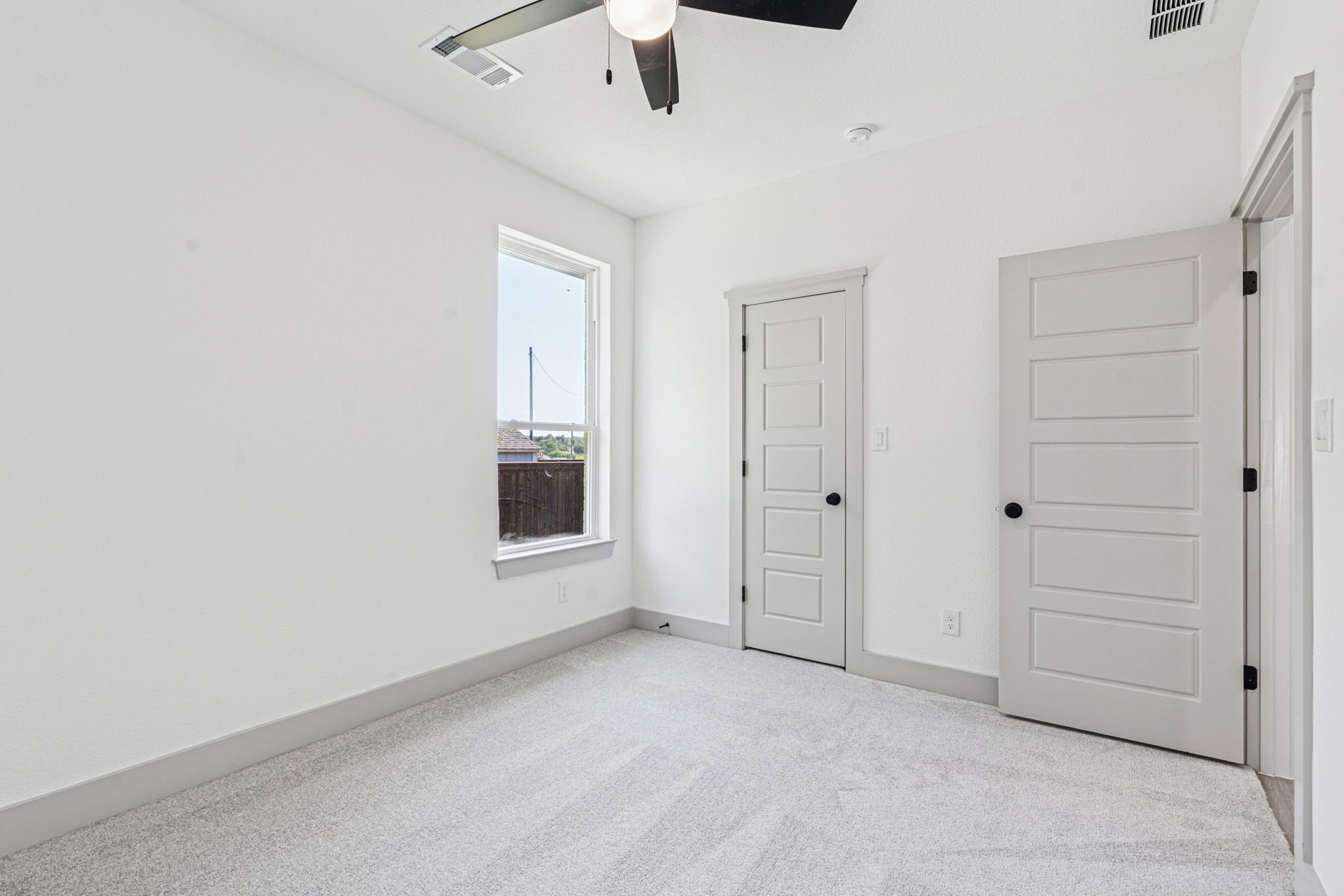 5012 Elizabeth Street Granbury TX 76048