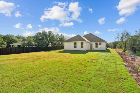 5012 Elizabeth Street Granbury TX 76048