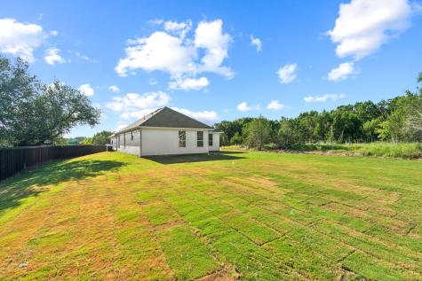 5012 Elizabeth Street Granbury TX 76048