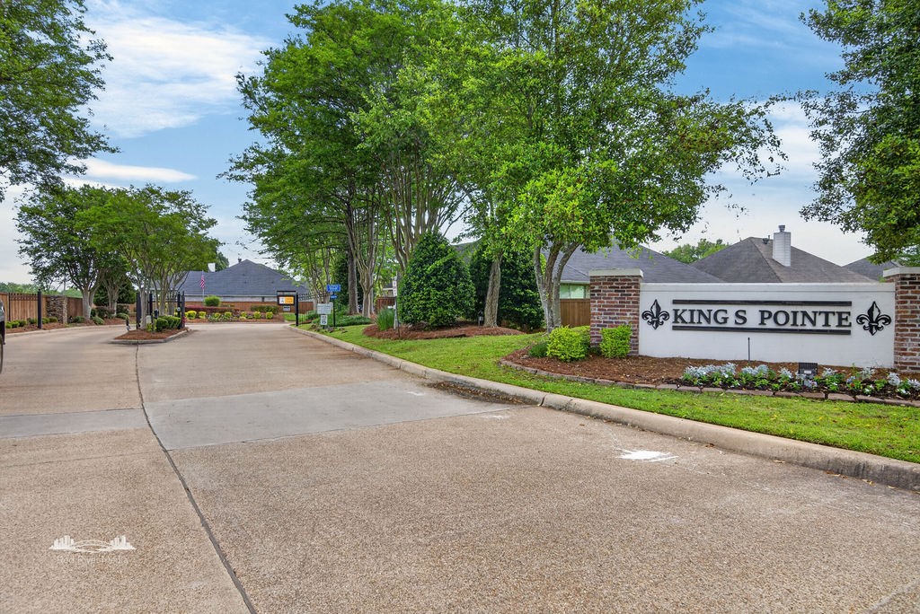 136 Presido Lane Shreveport LA 71115