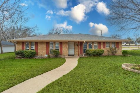 101 Pecan Creek Street Red Oak TX 75154