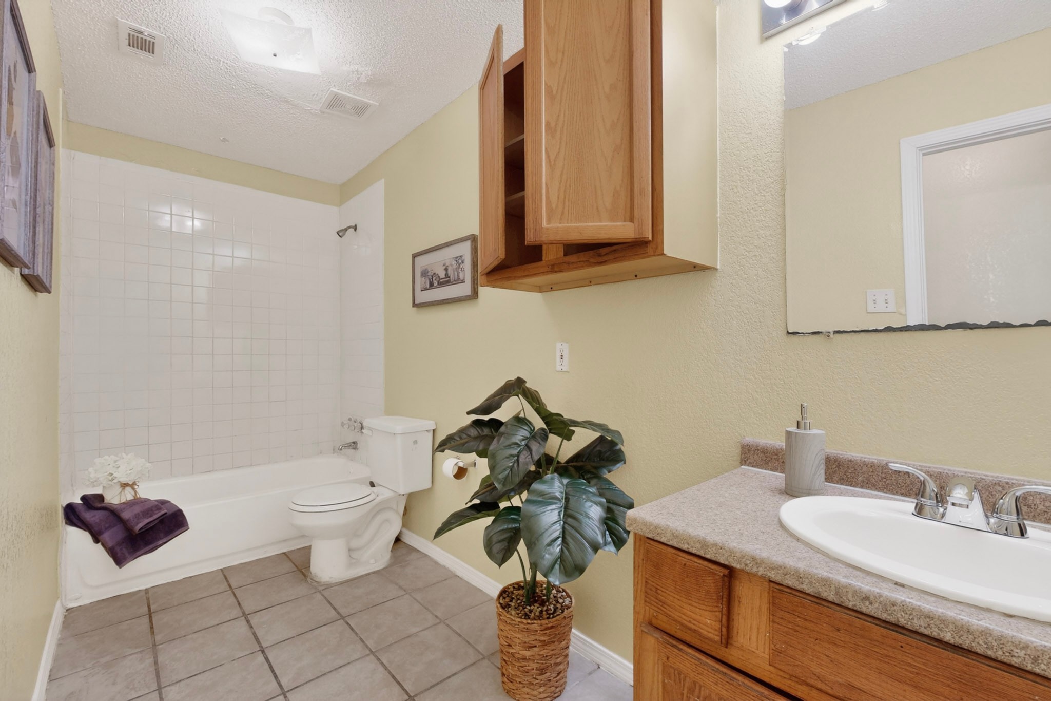 2509 Gerry Way Street Lancaster TX 75134