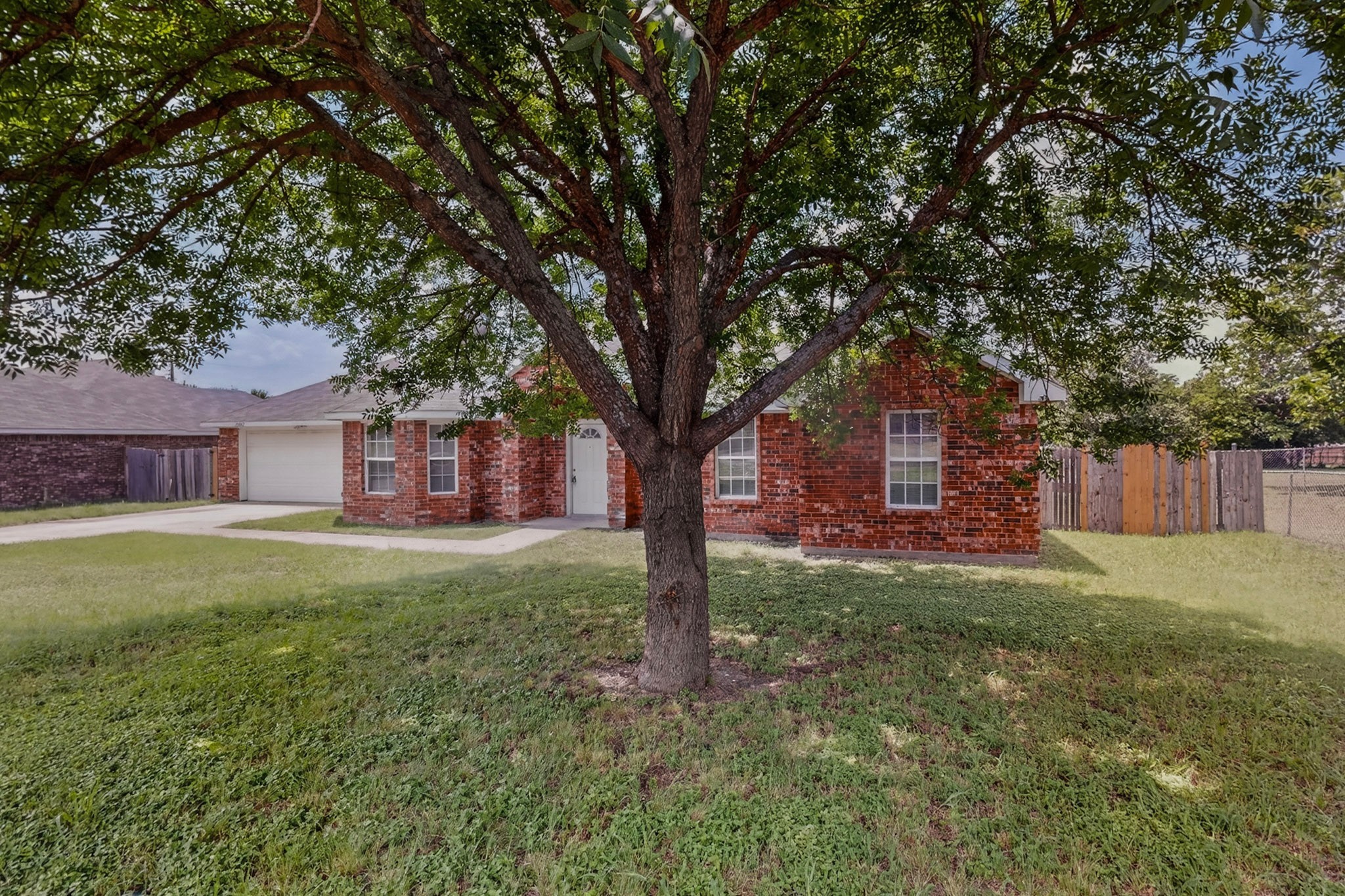 2509 Gerry Way Street Lancaster TX 75134