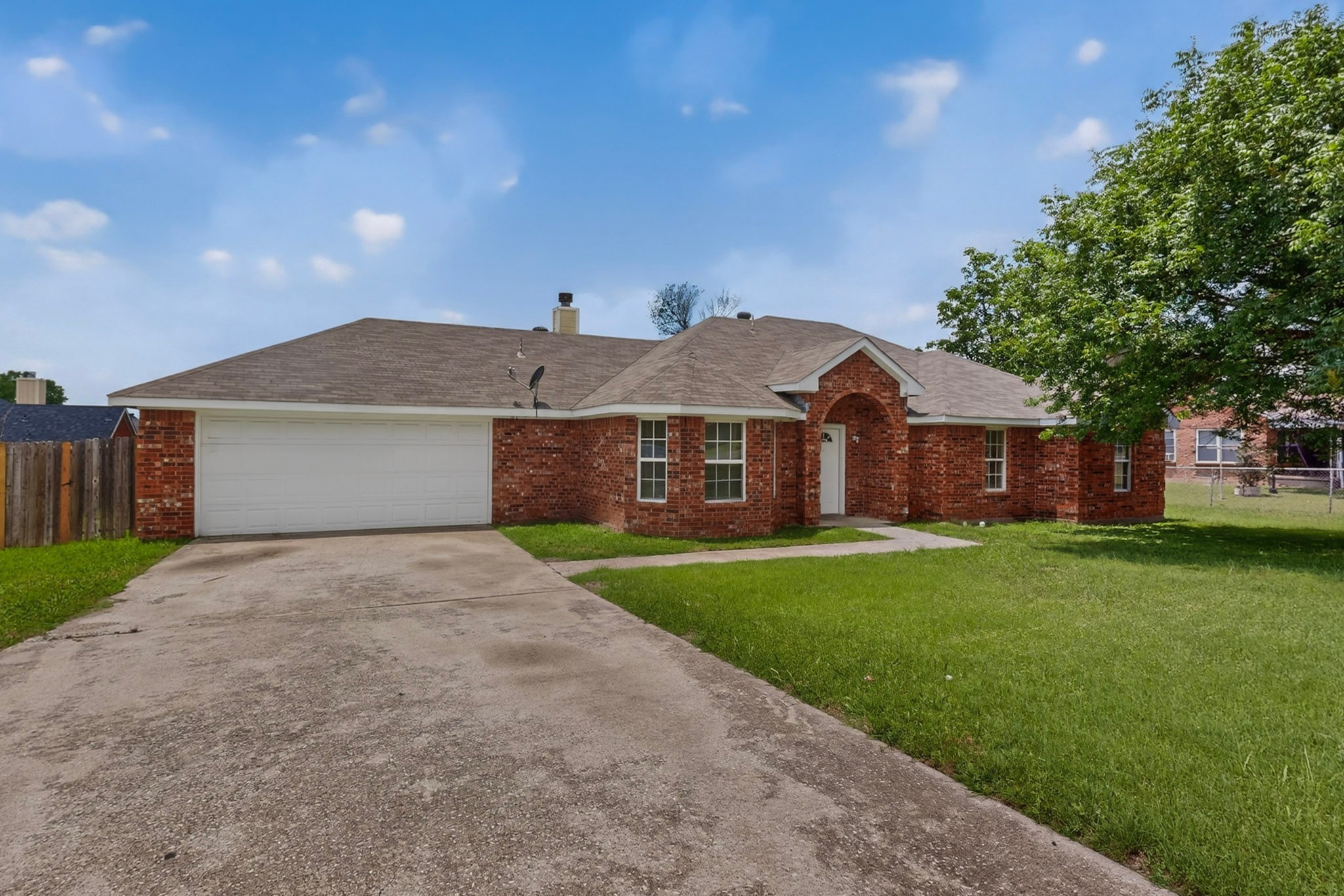 2509 Gerry Way Street Lancaster TX 75134
