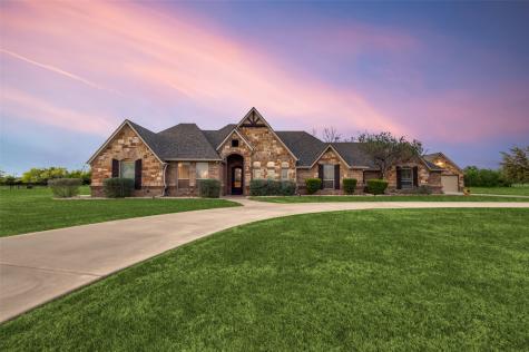 1104 W Iberian Court Granbury TX 76048