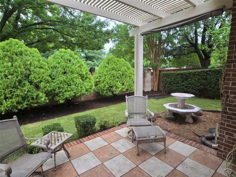 1614 Villa Court Corinth TX 76210