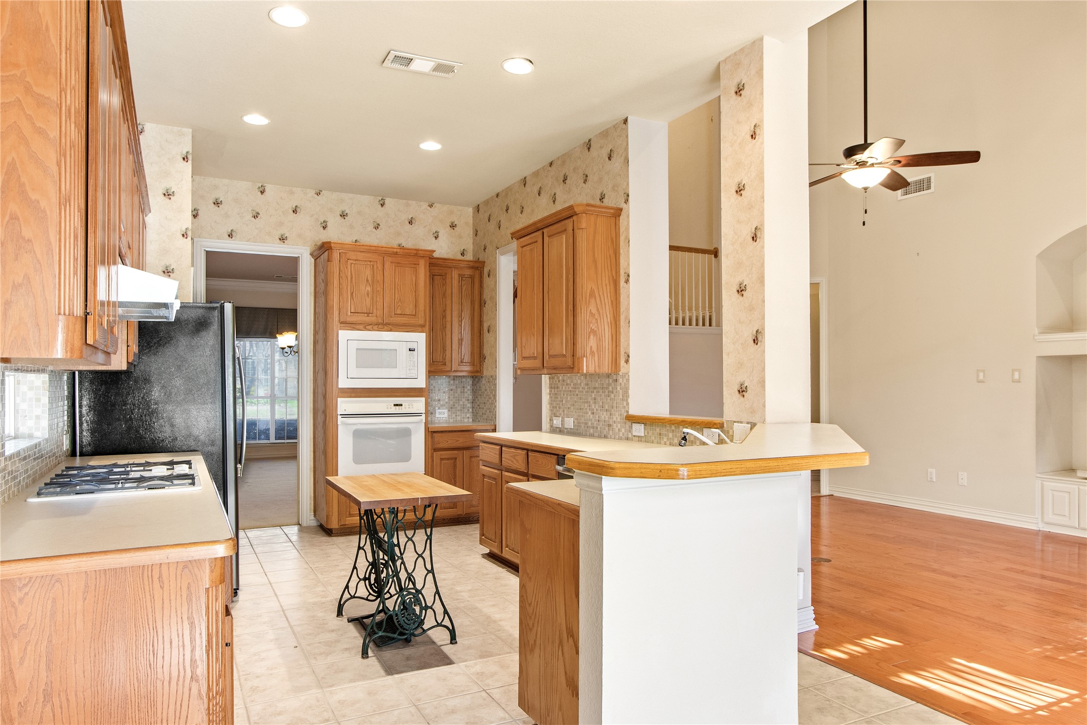 1614 Villa Court Corinth TX 76210