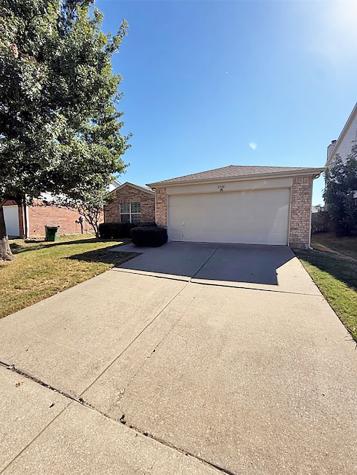 8900 Sagebrush Trail Cross Roads TX 76227