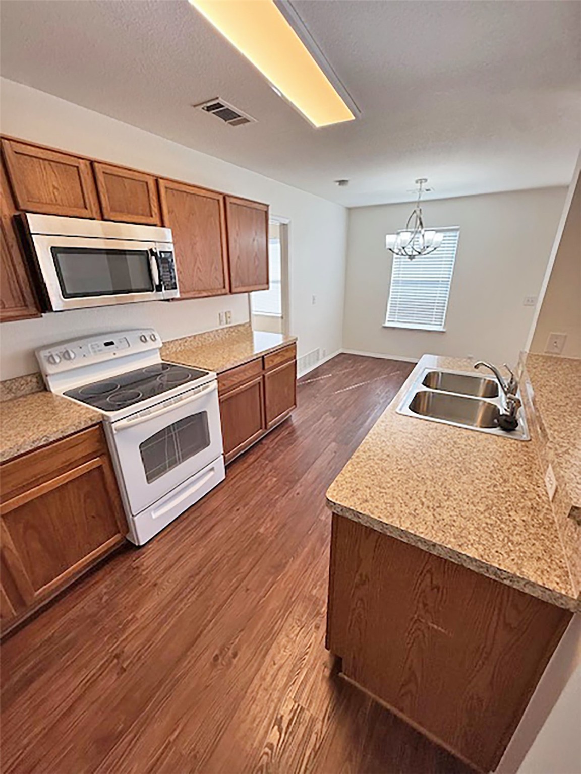 8900 Sagebrush Trail Cross Roads TX 76227