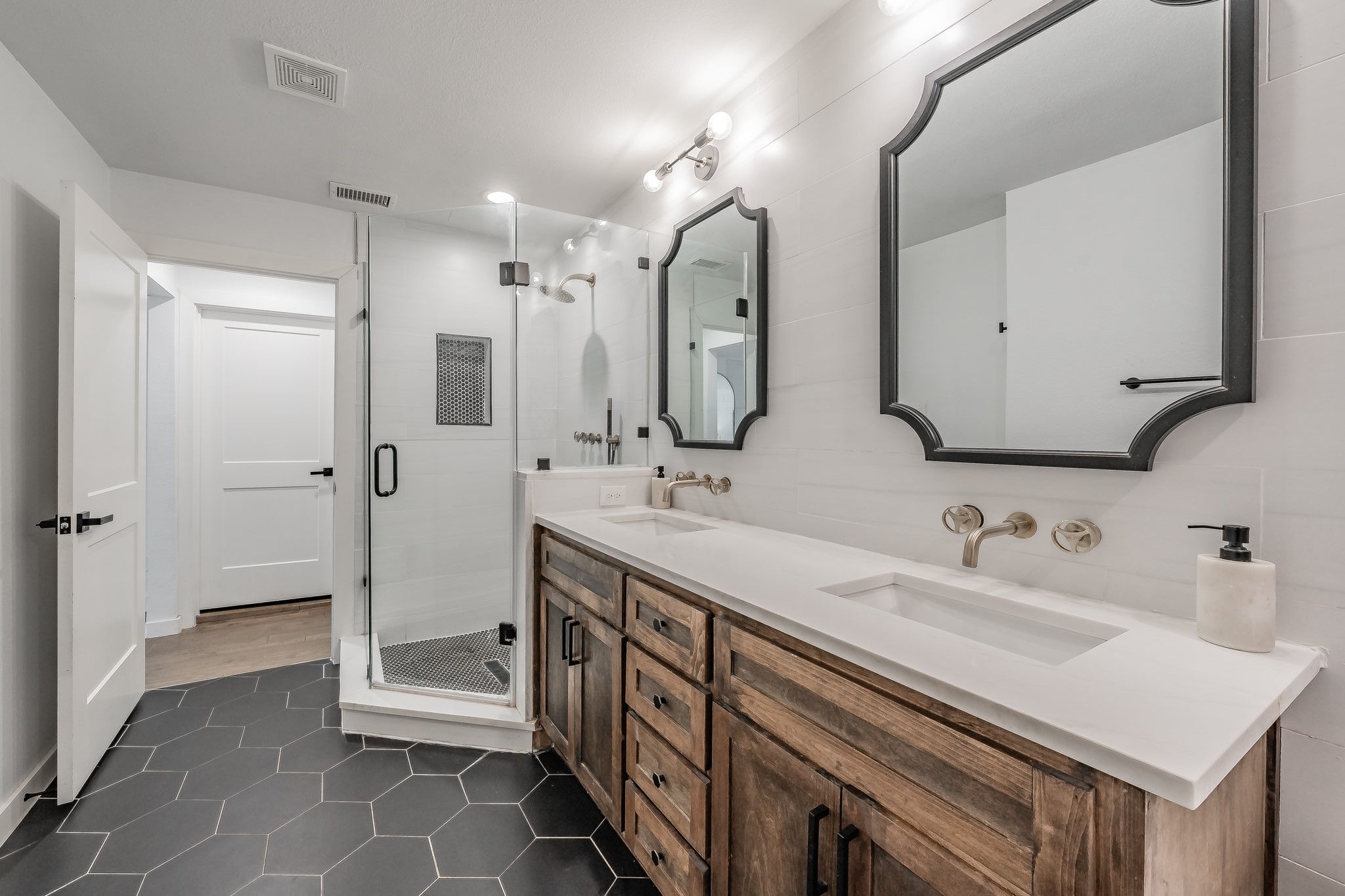 322 Canyon Ridge Drive Richardson TX 75080