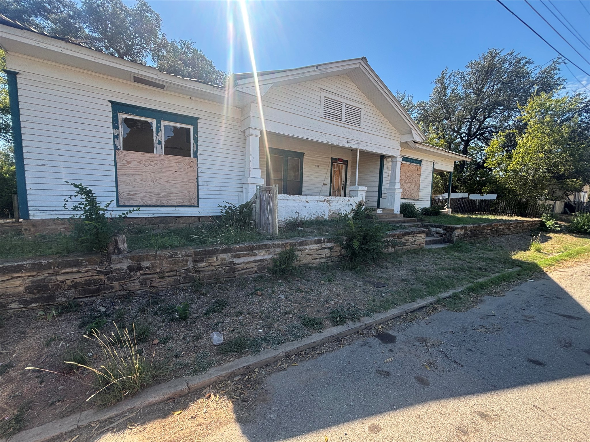 606 Avenue C Brownwood TX 76801