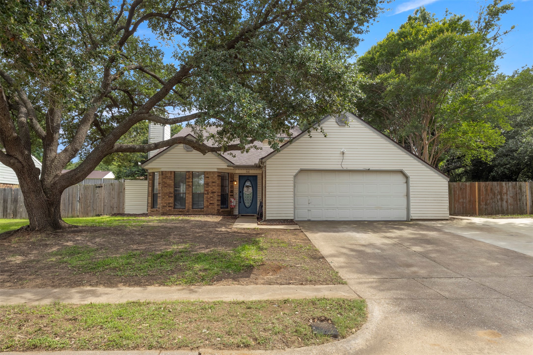 508 Sage Lane Euless TX 76039