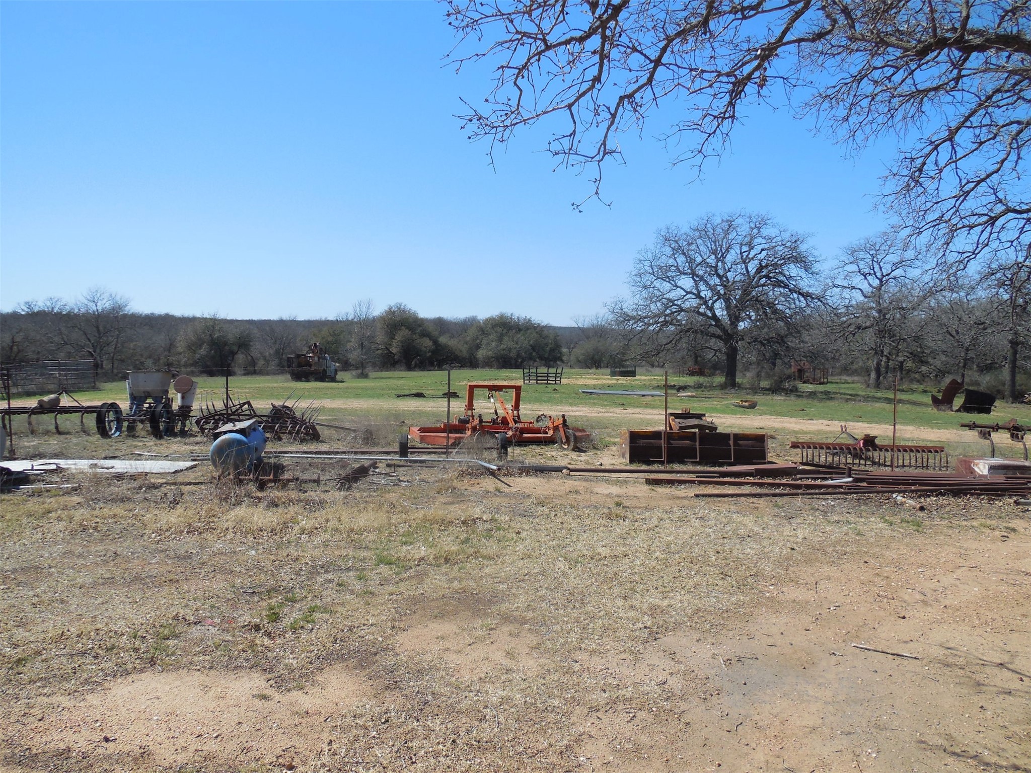 426 County Road 194 Eastland TX 76448