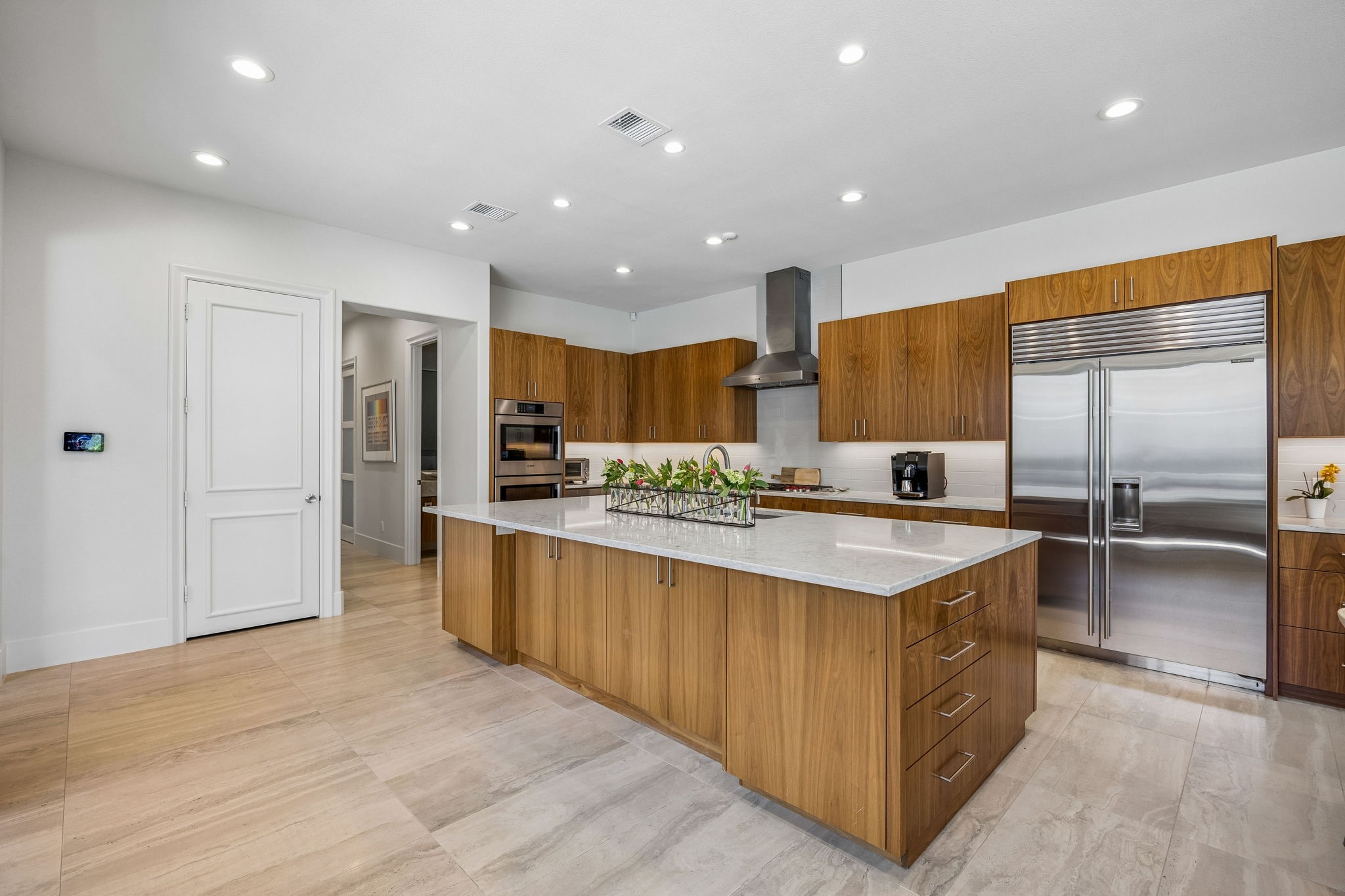 18752 Wainsborough Lane Dallas TX 75287