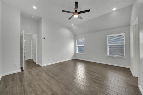 2068 Pecan Creek Drive Mesquite TX 75181