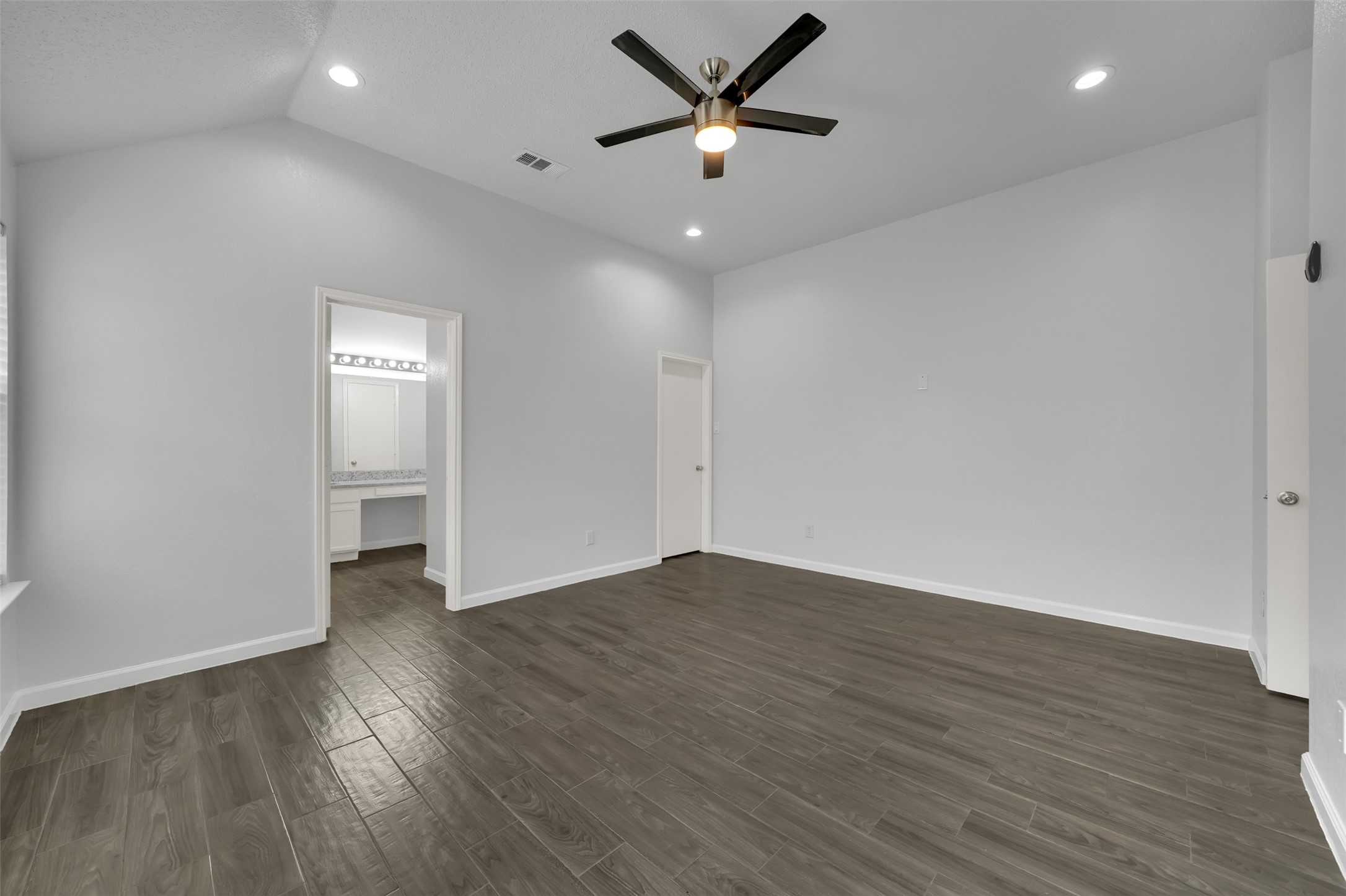 2068 Pecan Creek Drive Mesquite TX 75181