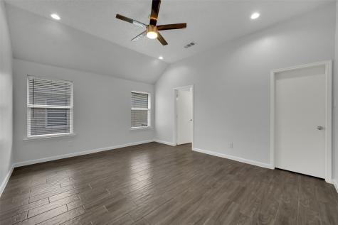 2068 Pecan Creek Drive Mesquite TX 75181
