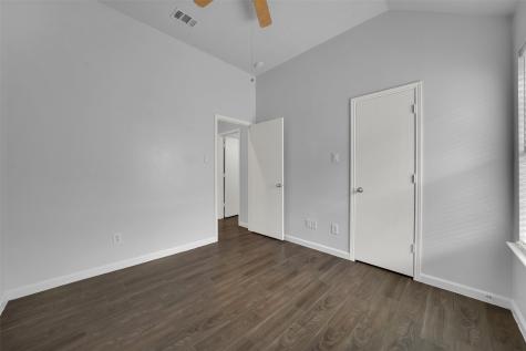 2068 Pecan Creek Drive Mesquite TX 75181