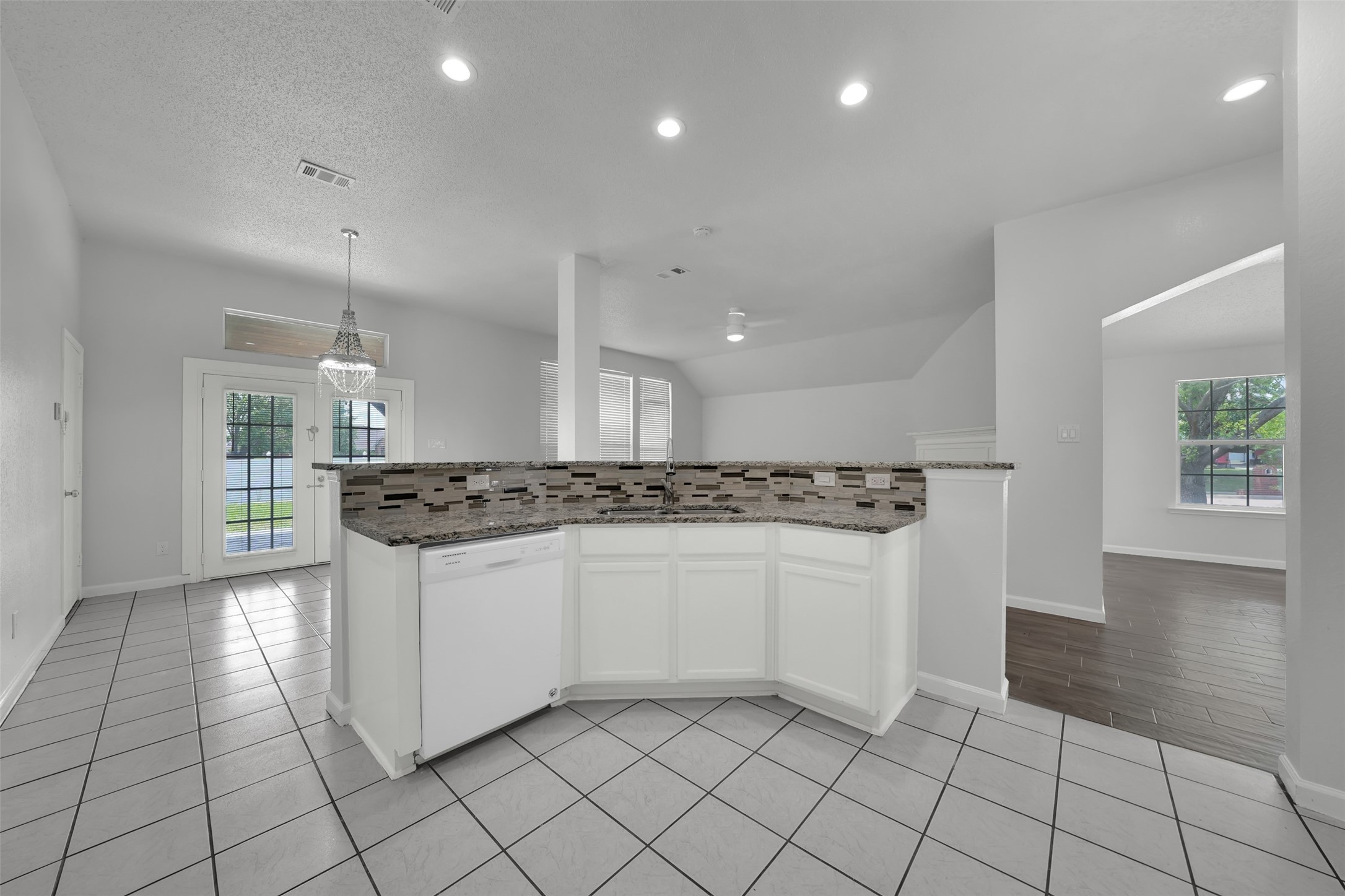 2068 Pecan Creek Drive Mesquite TX 75181
