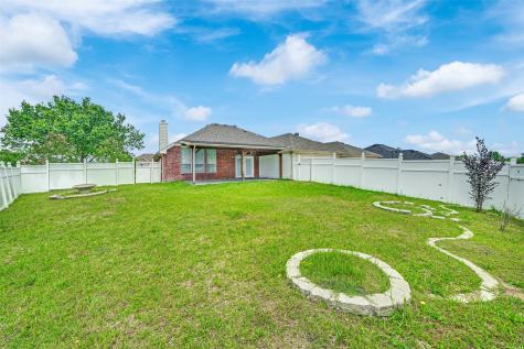 2068 Pecan Creek Drive Mesquite TX 75181