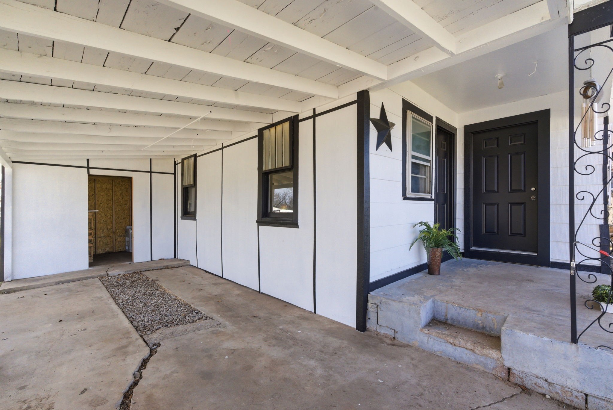 116 E Lipan Drive Lipan TX 76462