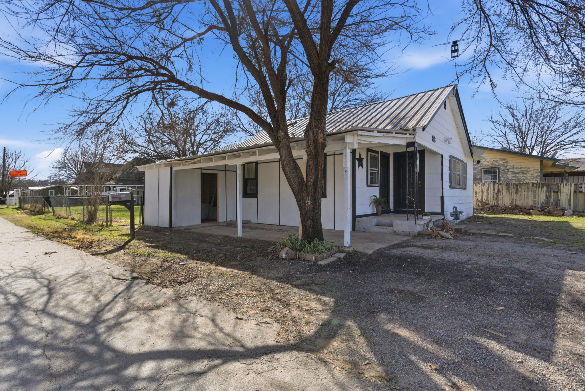 116 E Lipan Drive Lipan TX 76462