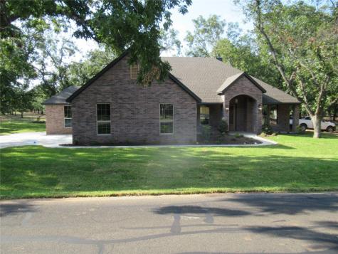 8918 Monticello Drive Granbury TX 76049