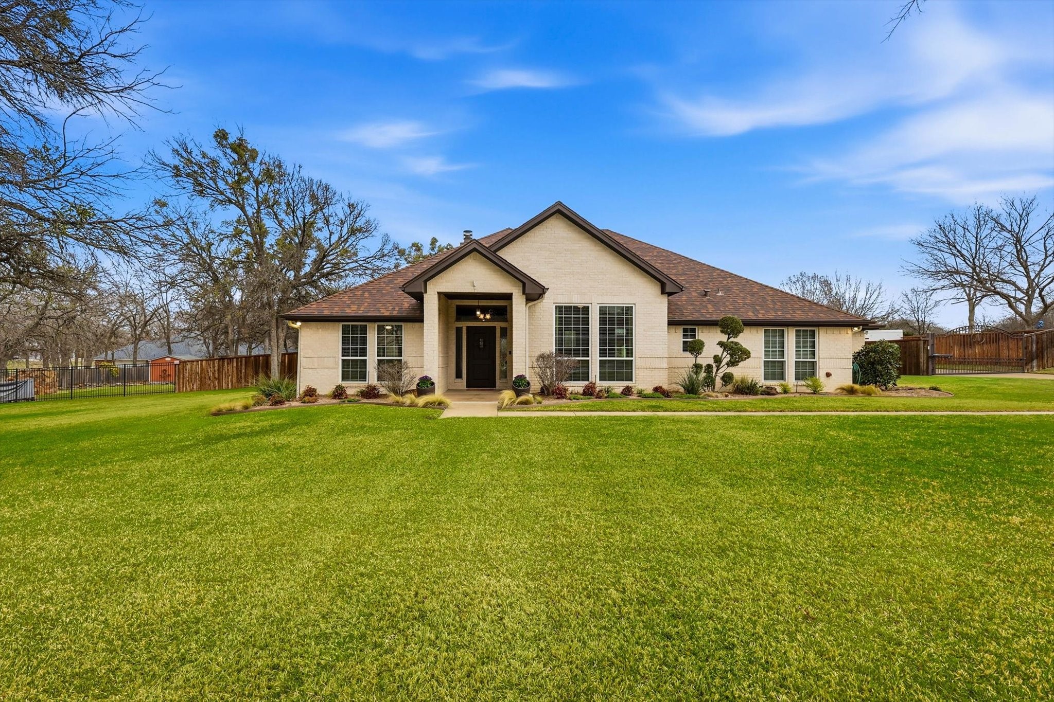 312 Lakeside Oaks Circle Lakeside TX 76135