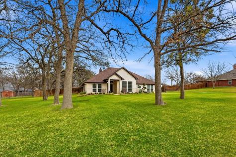 312 Lakeside Oaks Circle Lakeside TX 76135